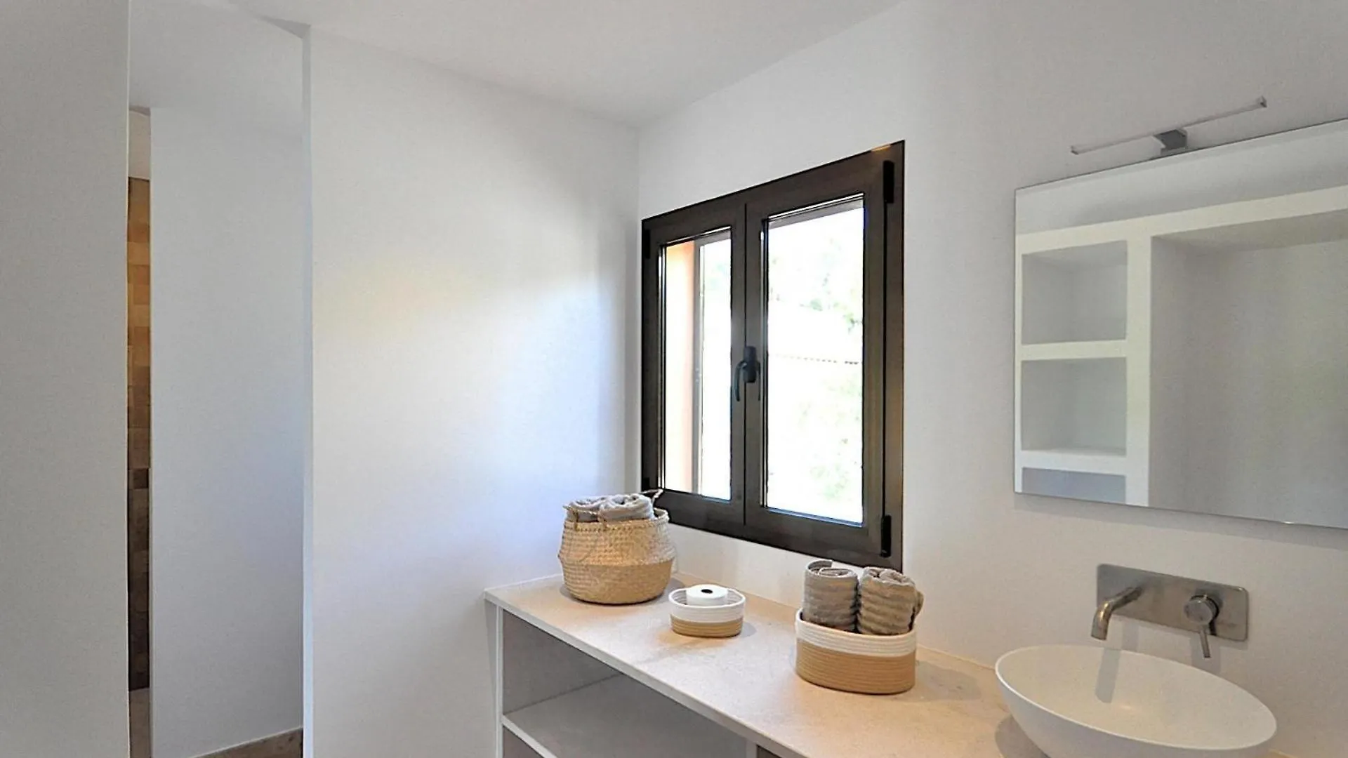 Ferienhaus Mit Privatpool Fuer 6 Personen Ca 500 Qm In Cala Mesquida, Mallorca Nordostkueste Von Mallorca Capdepera